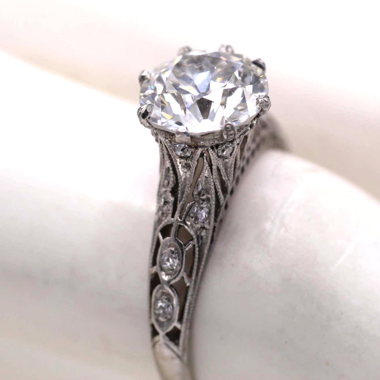 Bague de fiançailles Art déco avec diamant taille européenne ancienne en vente 2