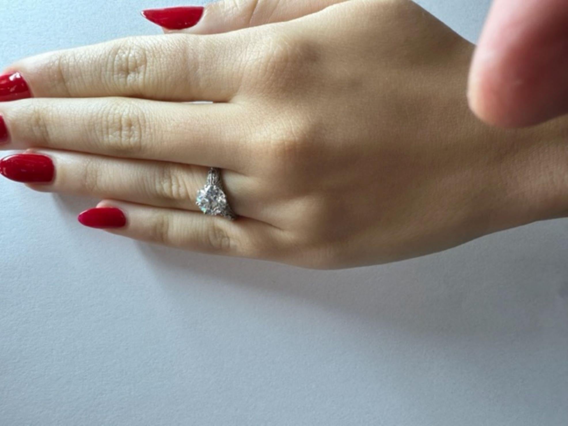 Art Deco Old European Cut Diamond Engagement Ring For Sale 5