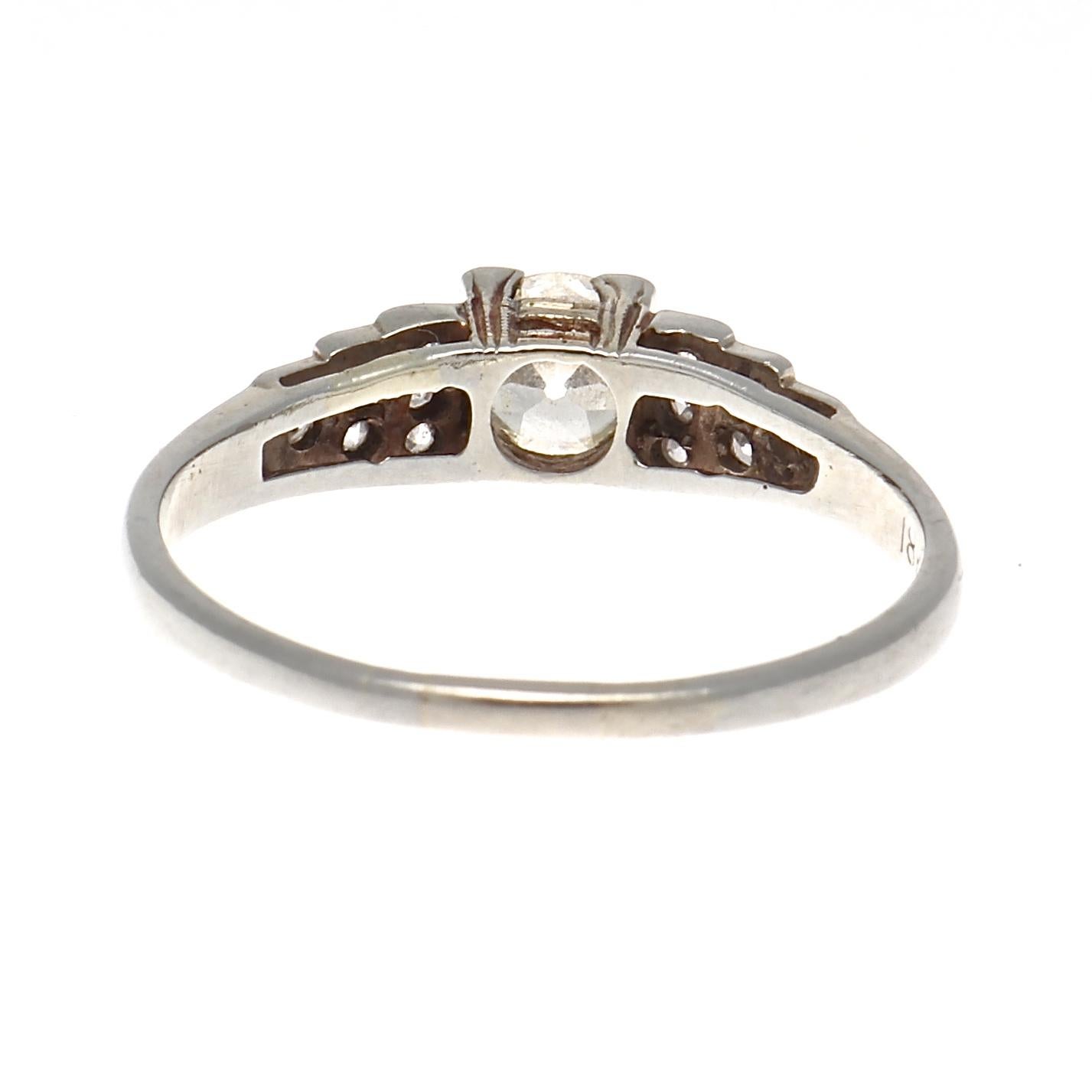 Women's Art Deco Old European Cut Diamond Gold Engagement Ring