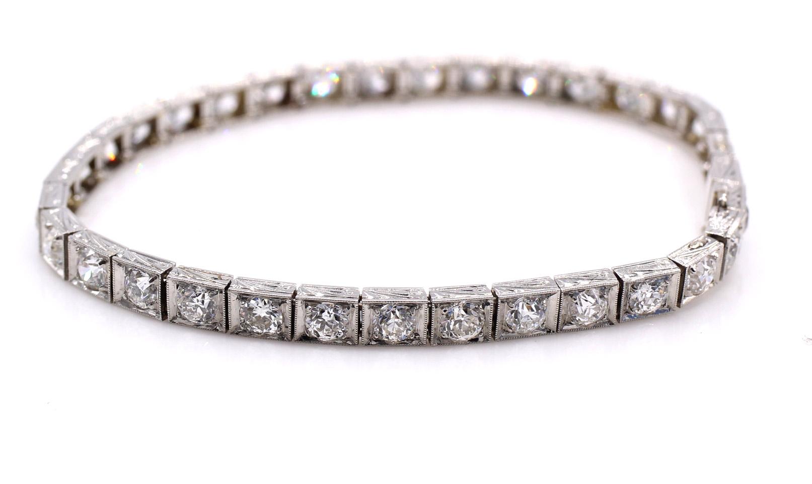Art Deco Old European Cut Diamond Line Bracelet In Excellent Condition For Sale In New York, NY