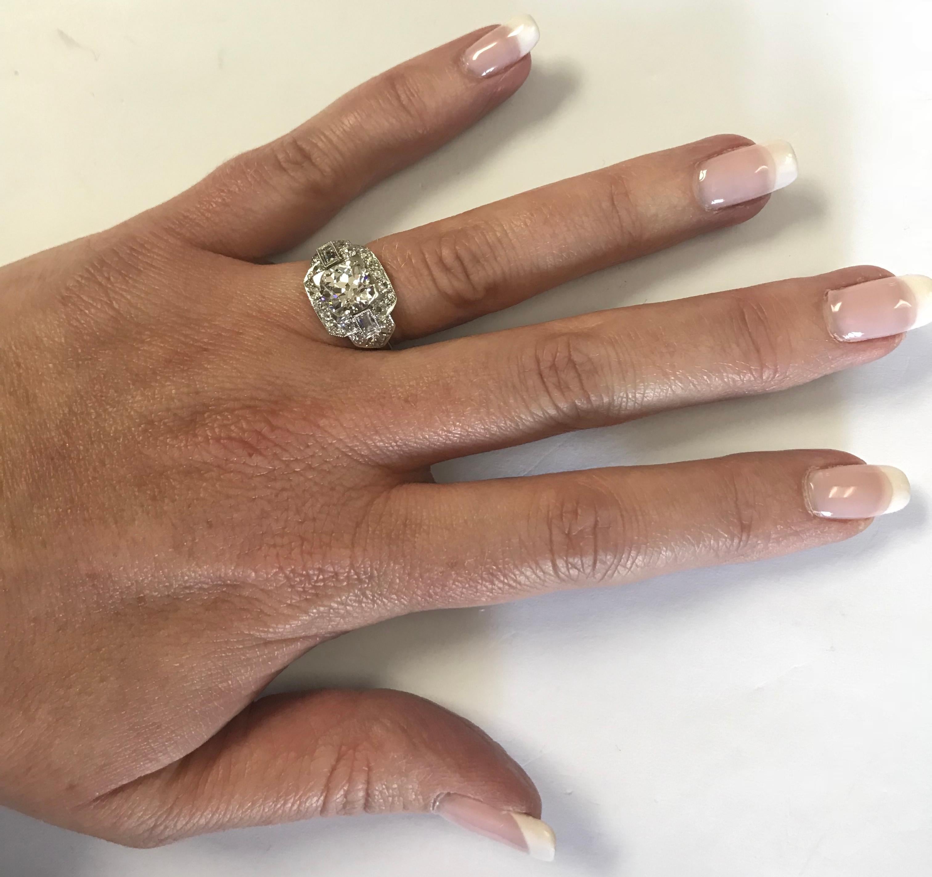 Women's or Men's Art Deco Old European Cut Diamond Platinum Engagement Ring