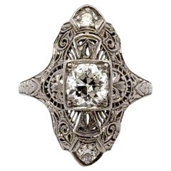 Anillo Art Déco Filigrana de Platino con Diamantes de Corte Europeo Antiguo