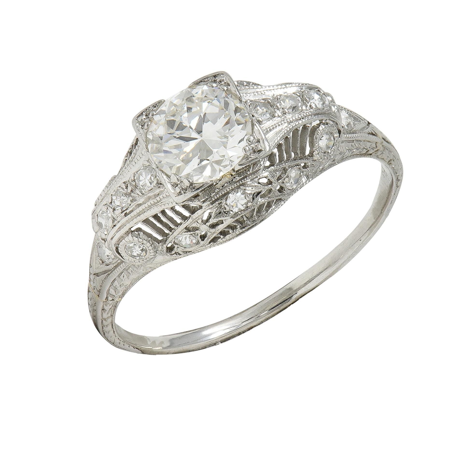 Art Deco Old European Cut Diamant Platin Vintage Bombé Weizen Verlobungsring im Angebot 4