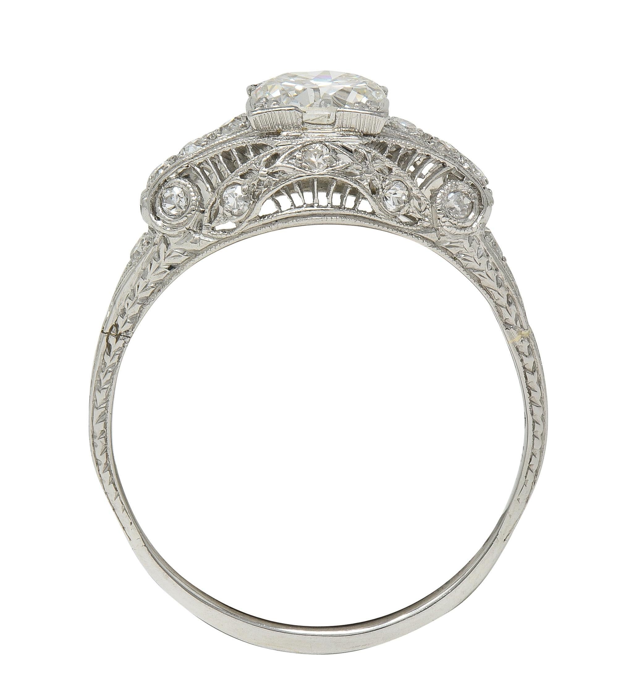 Art Deco Old European Cut Diamant Platin Vintage Bombé Weizen Verlobungsring (Art déco) im Angebot
