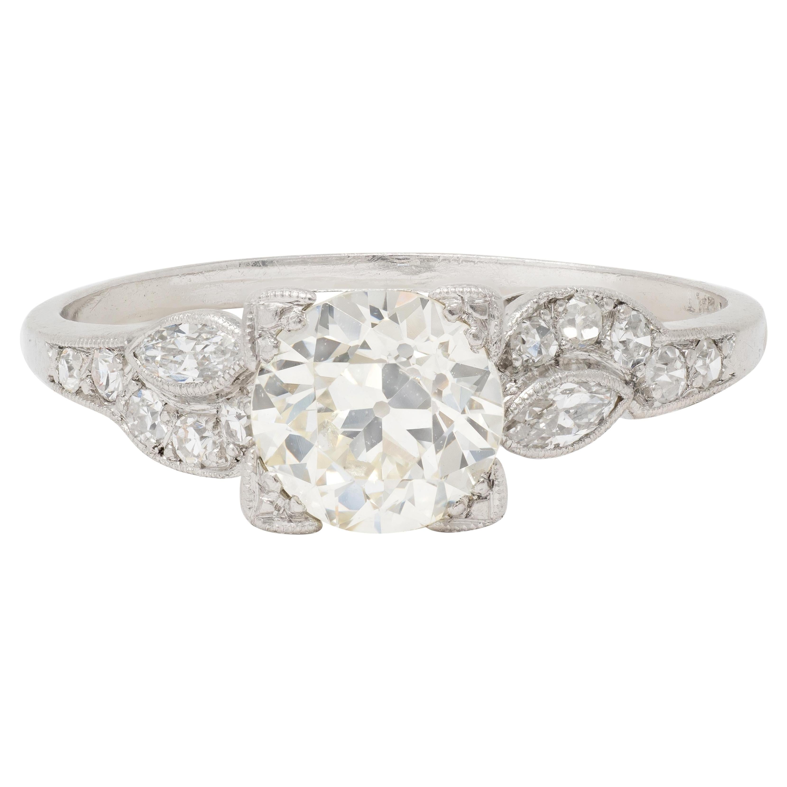 Art Decó Antiguo Diamante talla europea Anillo de compromiso geométrico vintage en platino en venta