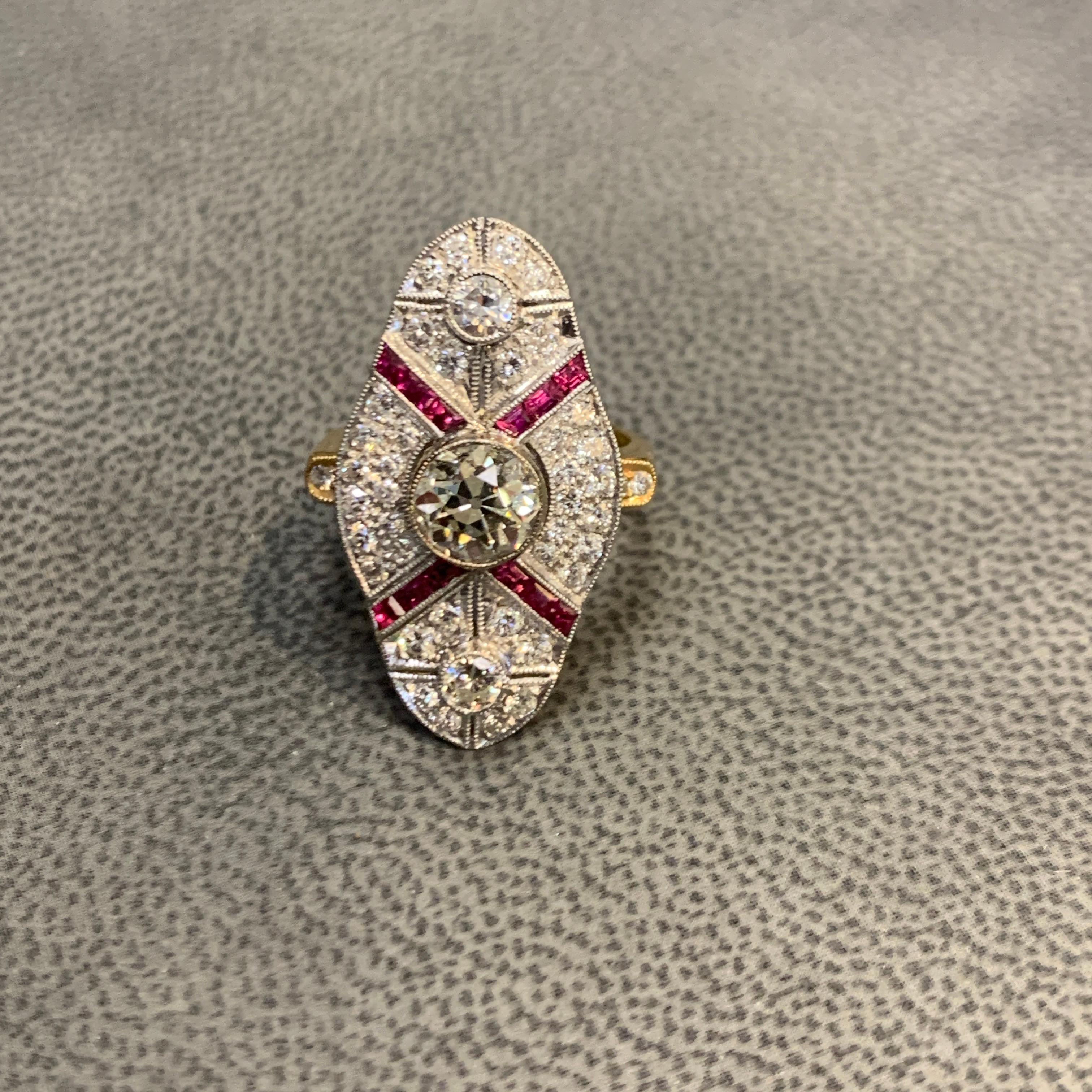 Anillo Art Déco Navette de Rubí y Diamante talla europea antigua en venta 2