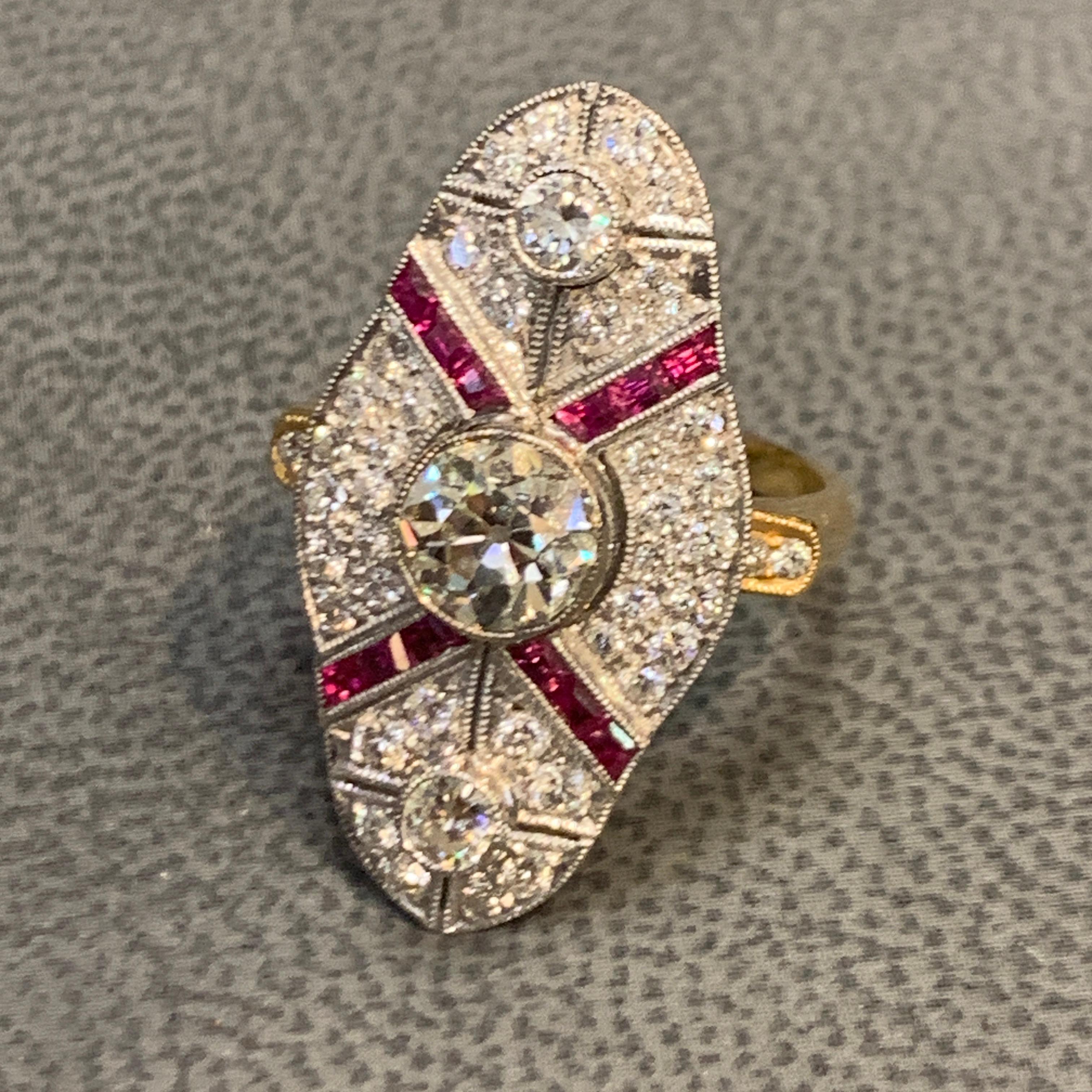 Anillo Art Déco Navette de Rubí y Diamante talla europea antigua en venta 3