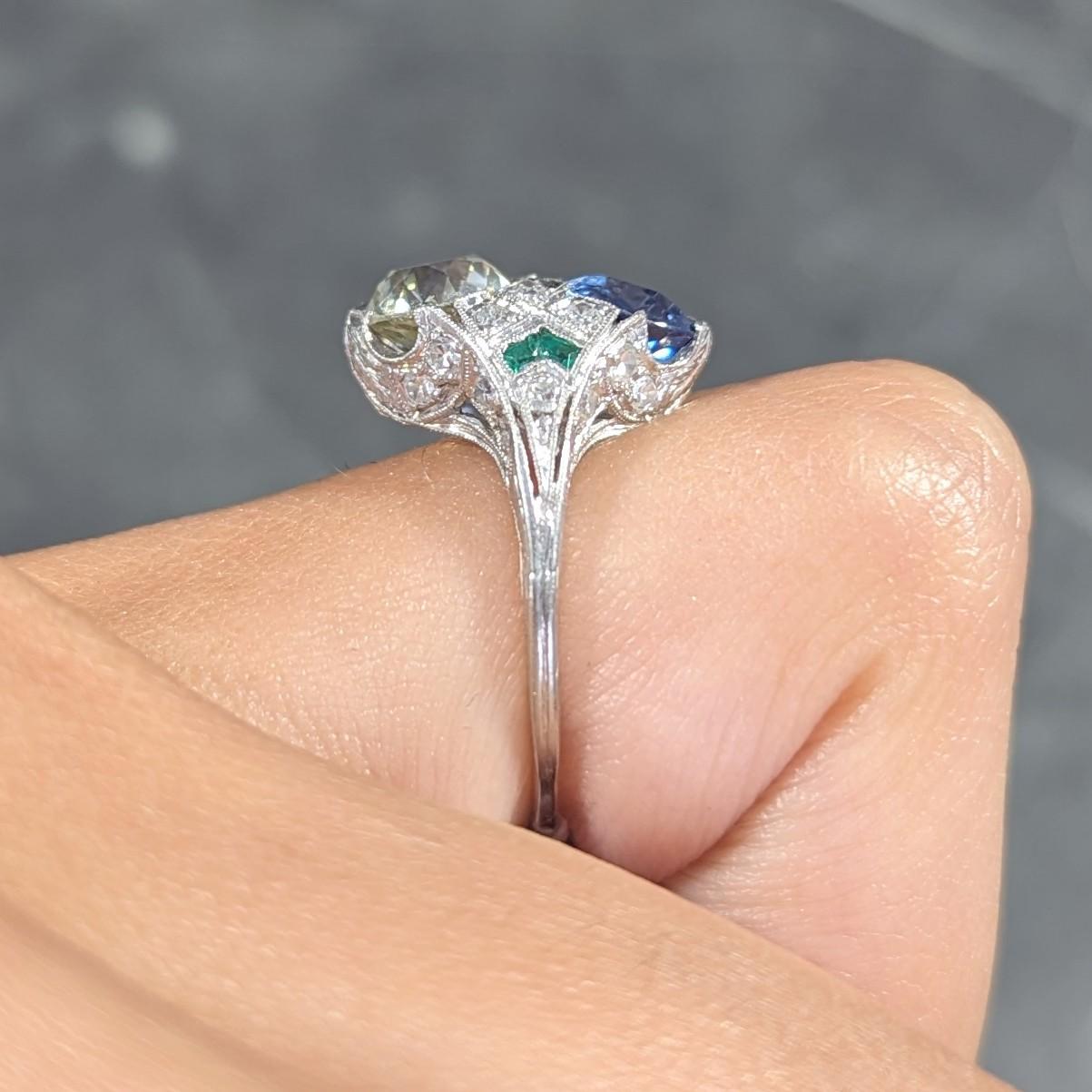 Art Deco Old European Cut Diamond Sapphire Emerald Platinum Toi-Et-Moi Ring 7