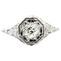 Art Deco Old European Cut Filigree 18 Karat White Gold Solitaire Ring