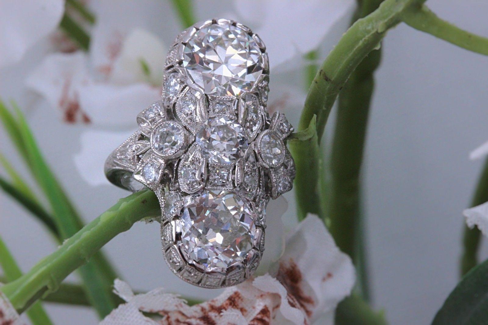 Art Deco Old European Cuts Platinum Diamond Ring 4.52 Carat GIA Certified (Art déco)