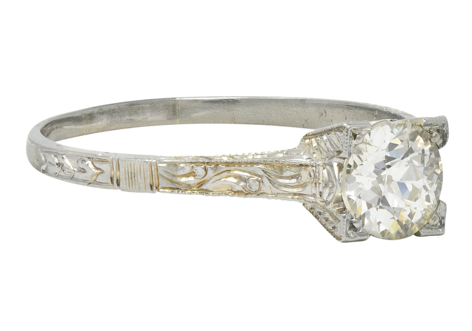 Art Deco Alter europäischer Diamant 18K Weißgold Vintage Solitär Verlobungsring (Art déco) im Angebot
