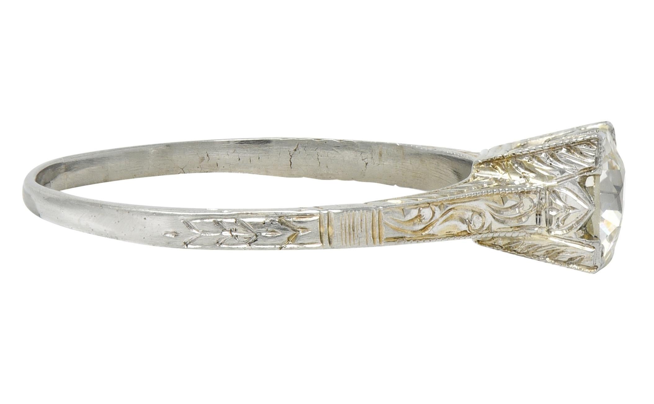 Art Deco Alter europäischer Diamant 18K Weißgold Vintage Solitär Verlobungsring (Alteuropäischer Schliff) im Angebot