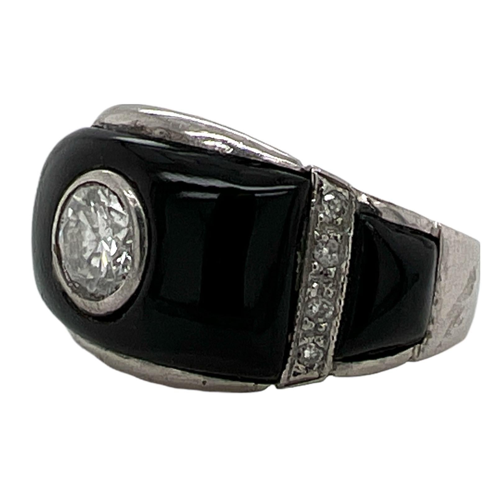 Art Deco Old European Diamond Onyx Platinum Cocktail Ring In Excellent Condition For Sale In Boca Raton, FL