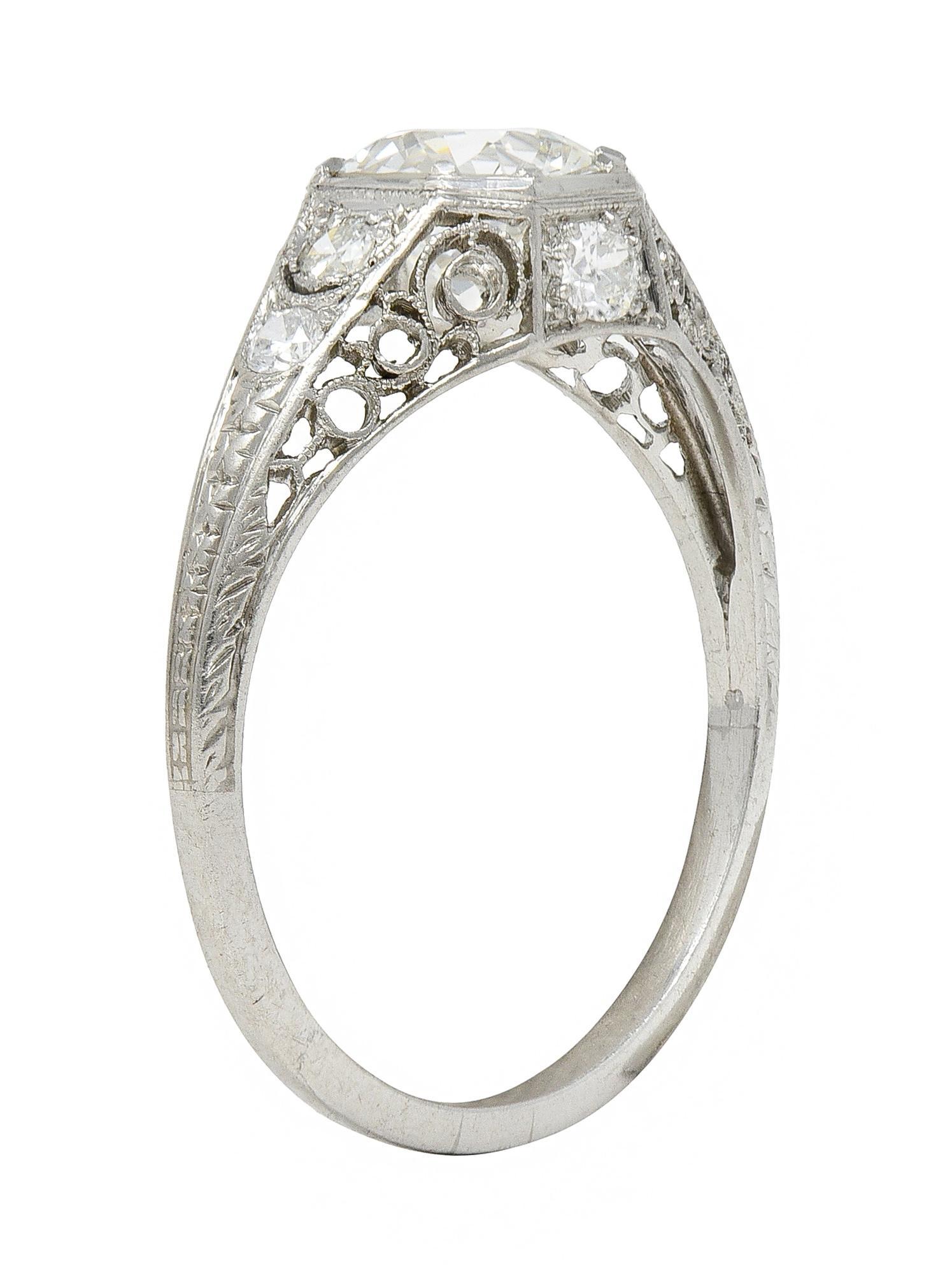 Anello di fidanzamento Art Deco Old European Diamond Platinum Antique Scroll Filigree in vendita 4