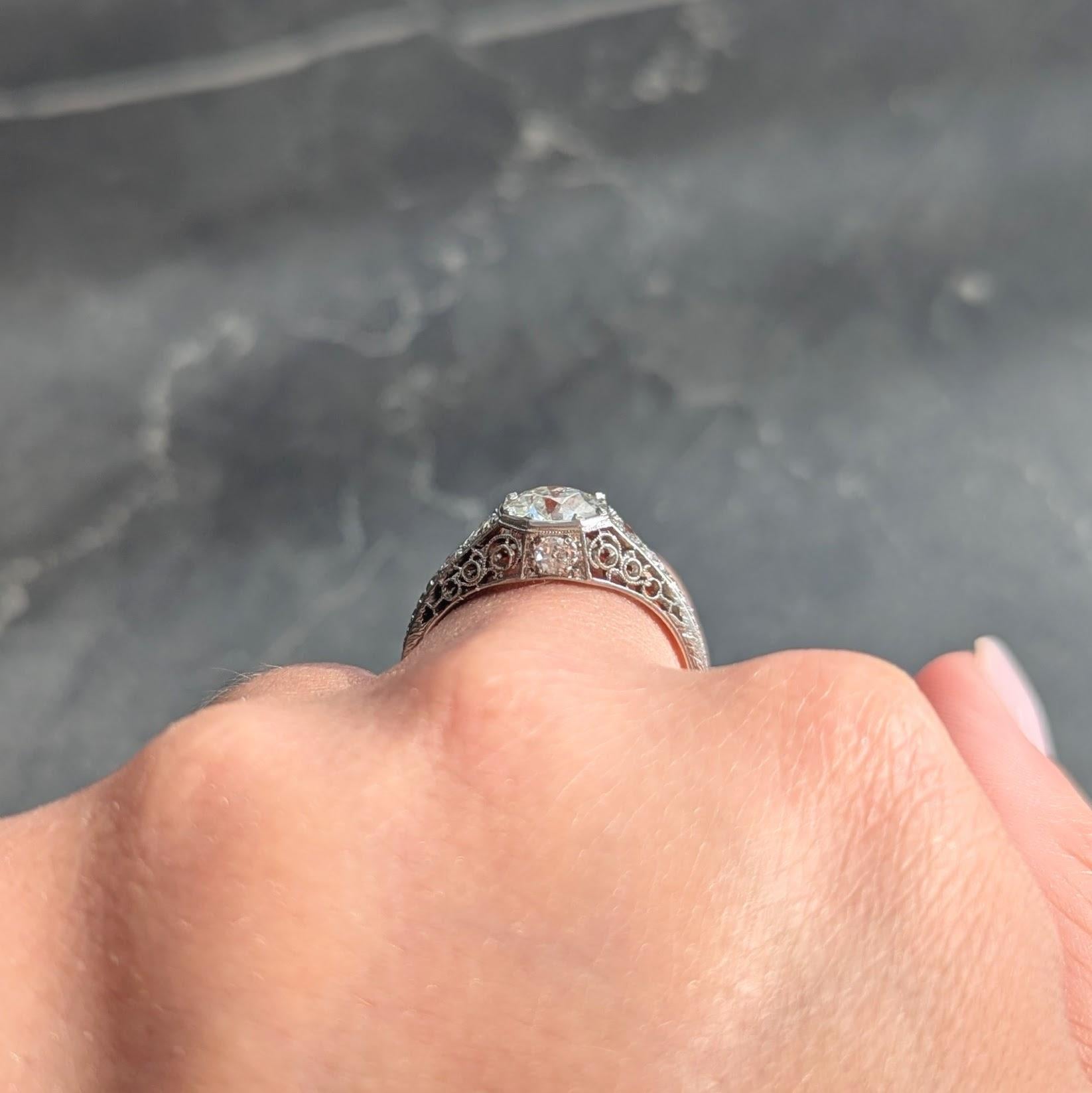 Anello di fidanzamento Art Deco Old European Diamond Platinum Antique Scroll Filigree in vendita 6