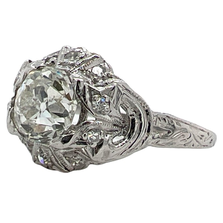 Art Deco Old European Diamond Platinum Engagement Ring Estate In Excellent Condition For Sale In Boca Raton, FL