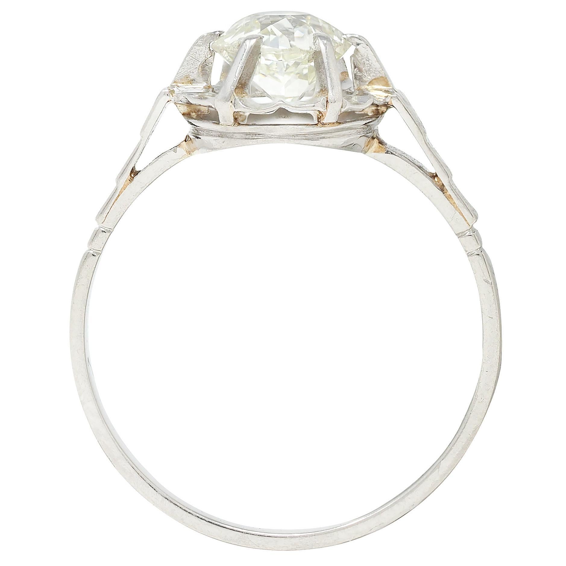 Art Deco Old Mine Cut Diamond Platinum Vintage Belcher Solitaire Verlobungsring Damen im Angebot