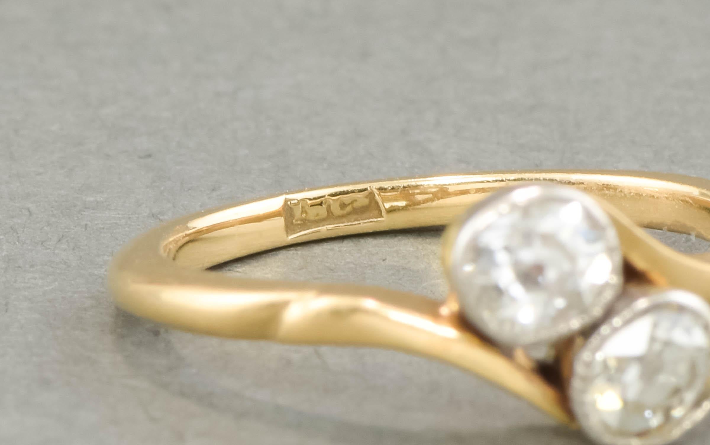 Art Deco Old Mine Cut Diamond Toi et Moi Engagement Ring 5