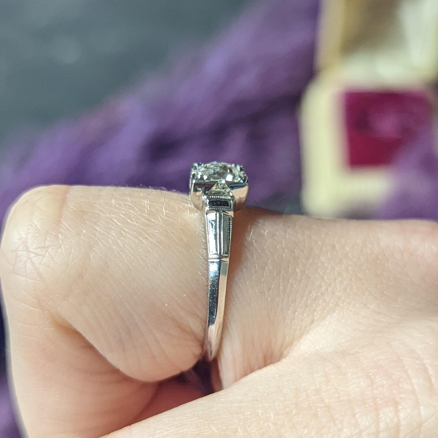 Art Deco Old Mine Diamond 18 Karat White Gold Engagement Ring 7