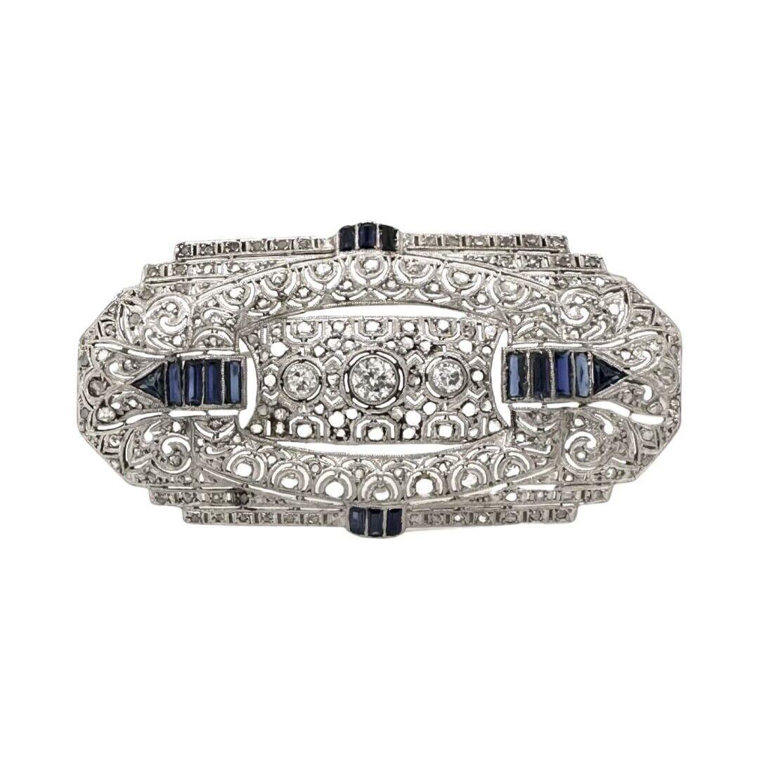 Art Deco Alte Mine Diamant und Saphir Platin Brosche (Art déco) im Angebot