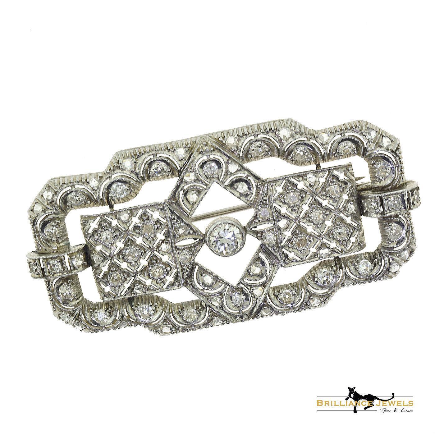 Art Deco Alte Mine Diamant und Saphir Platin Brosche im Angebot 1