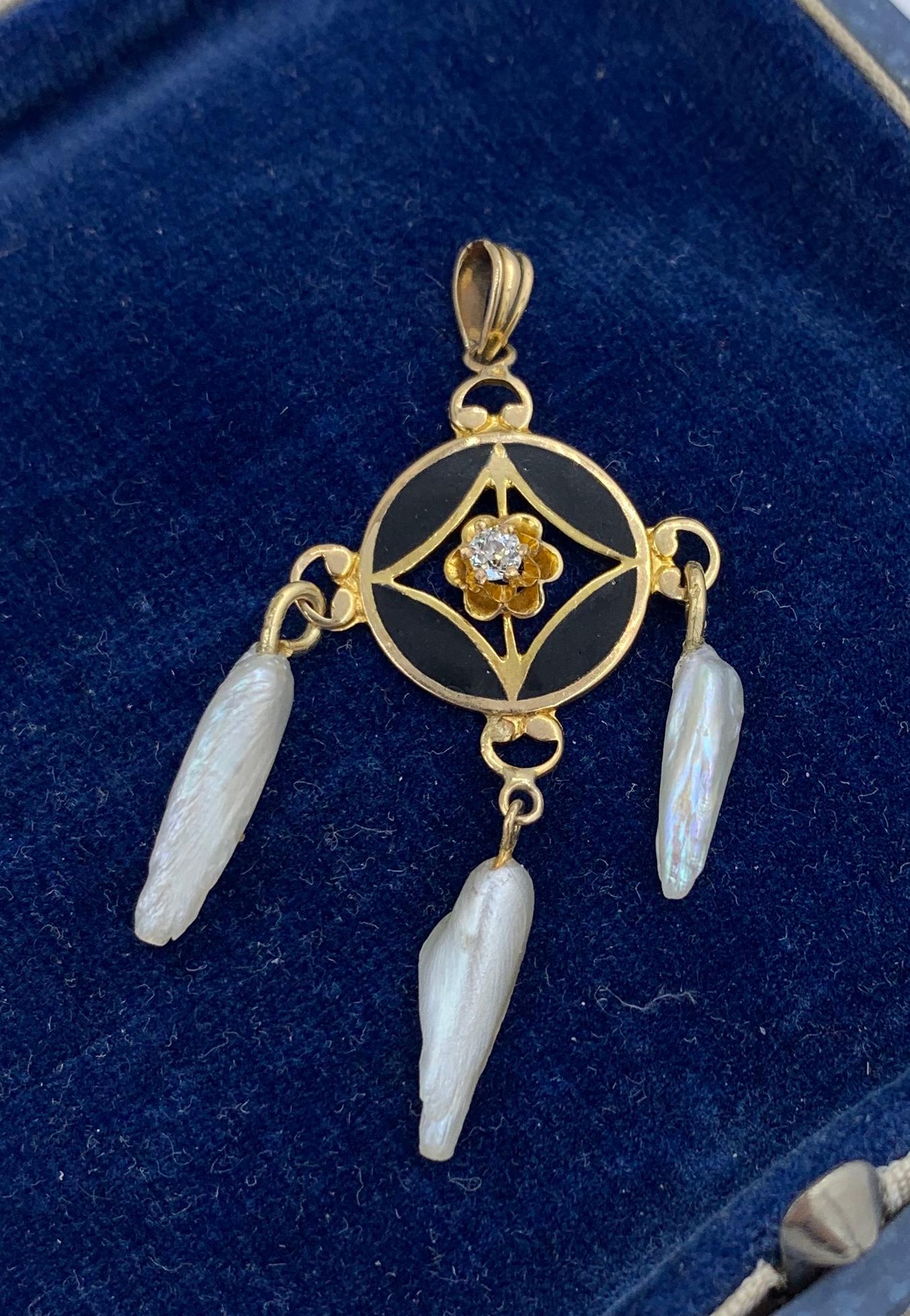 Old Mine Cut Art Deco Old Mine Diamond Enamel Pearl Pendant Lavaliere 14 Karat Gold Necklace For Sale