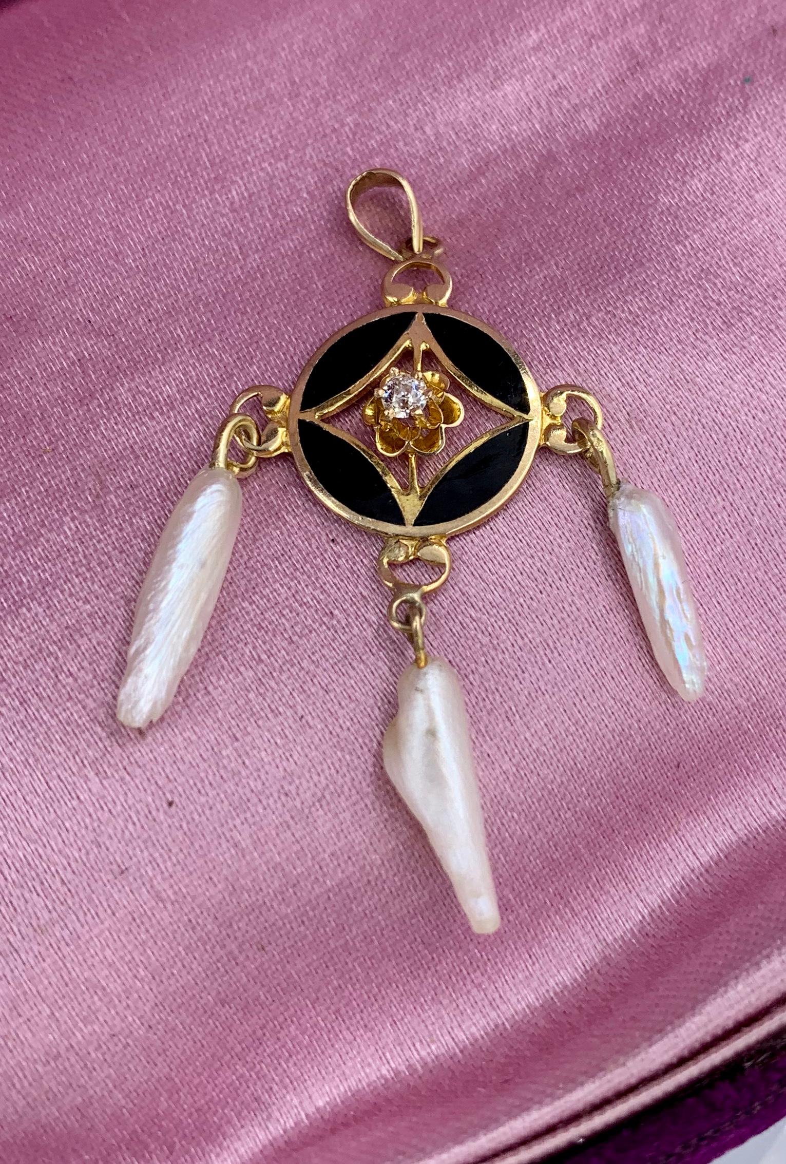Art Deco Old Mine Diamond Enamel Pearl Pendant Lavaliere 14 Karat Gold Necklace For Sale 1
