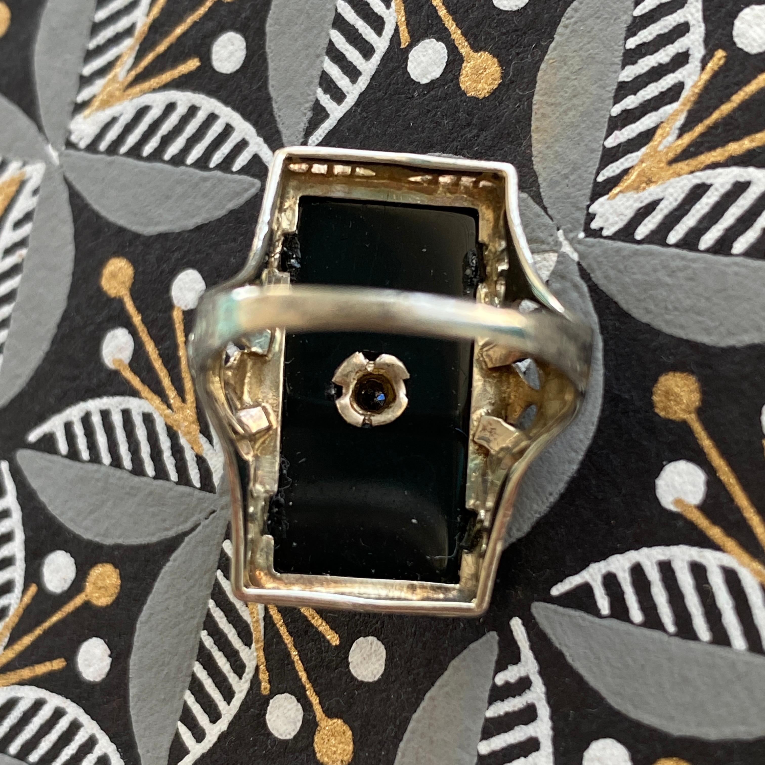 Art Deco Onyx 14k White Gold Filigree Ring For Sale 7