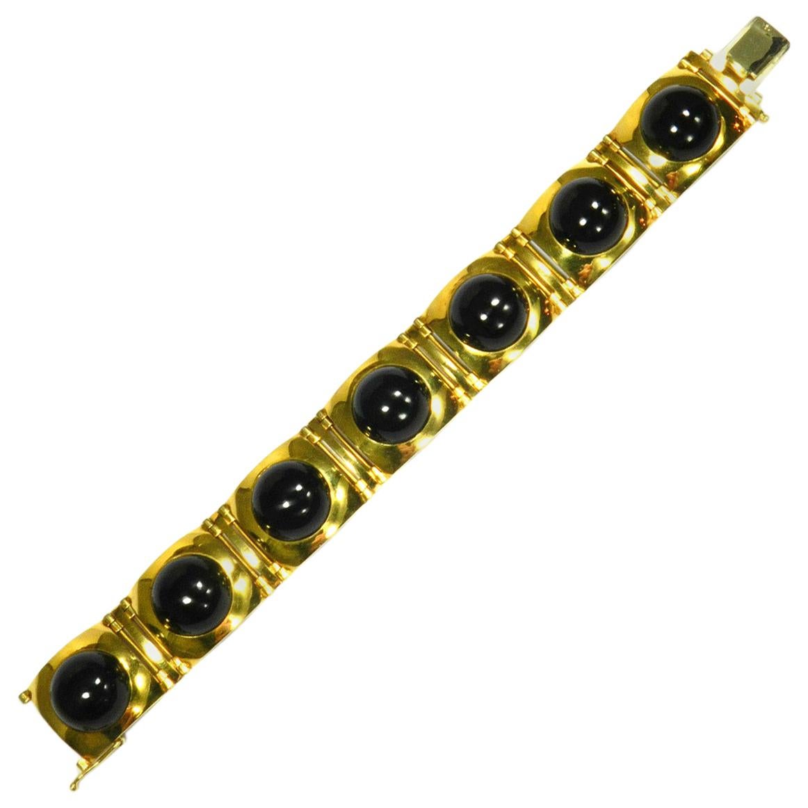 Art Deco Onyx 18 Karat Yellow Gold Link Bracelet