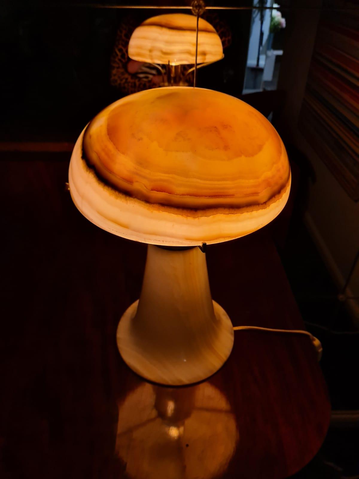 Art Deco Onyx and Brass Table Lamp, Soft Stone Light For Sale 3