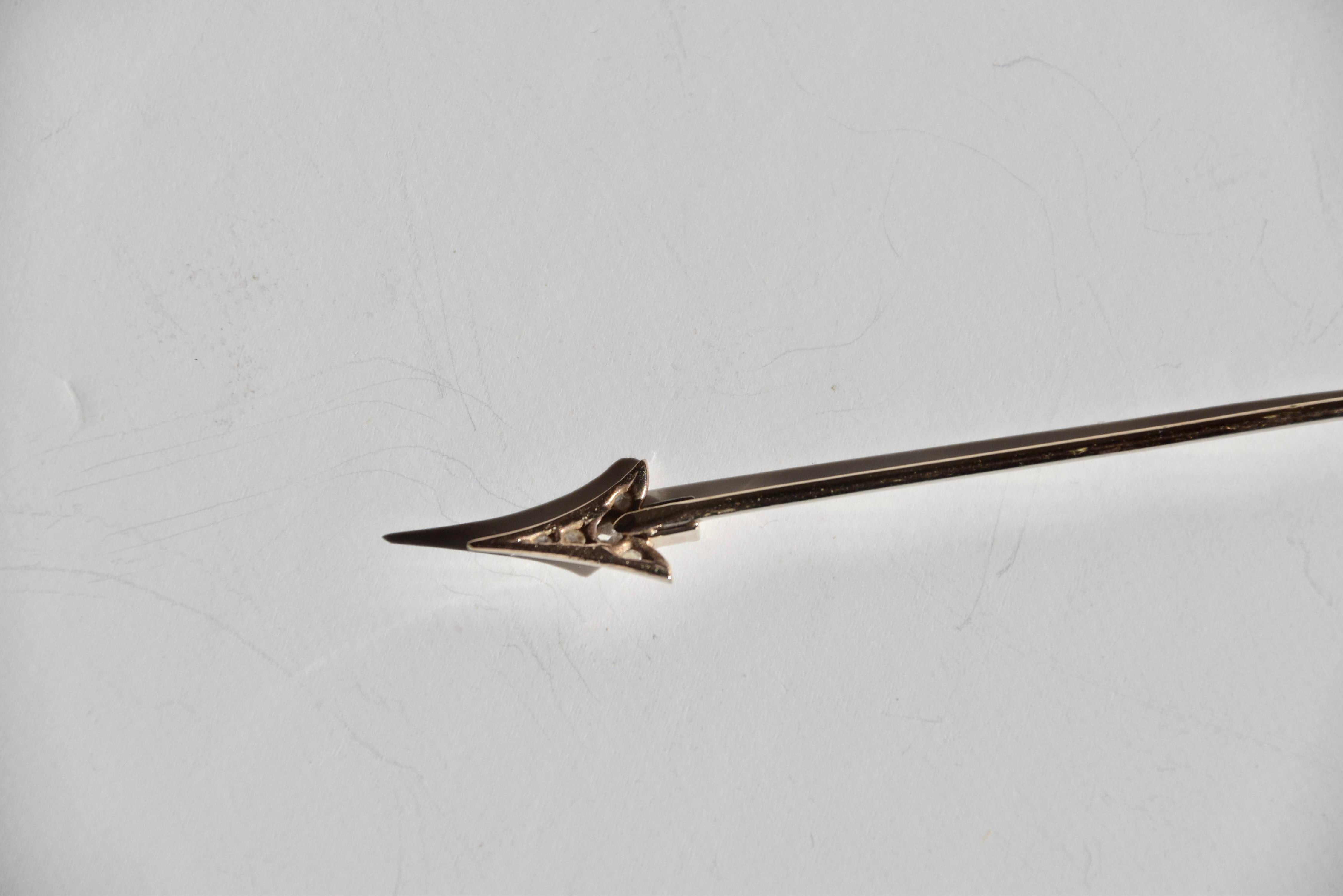 Broche Arrow en onyx et diamants Art déco Bon état - En vente à London, GB