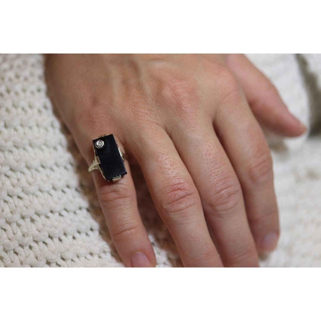 Art Deco Onyx and Diamond Ring. 14k Yellow Gold Rectangle Onyx and Diamond ring. For Sale 1