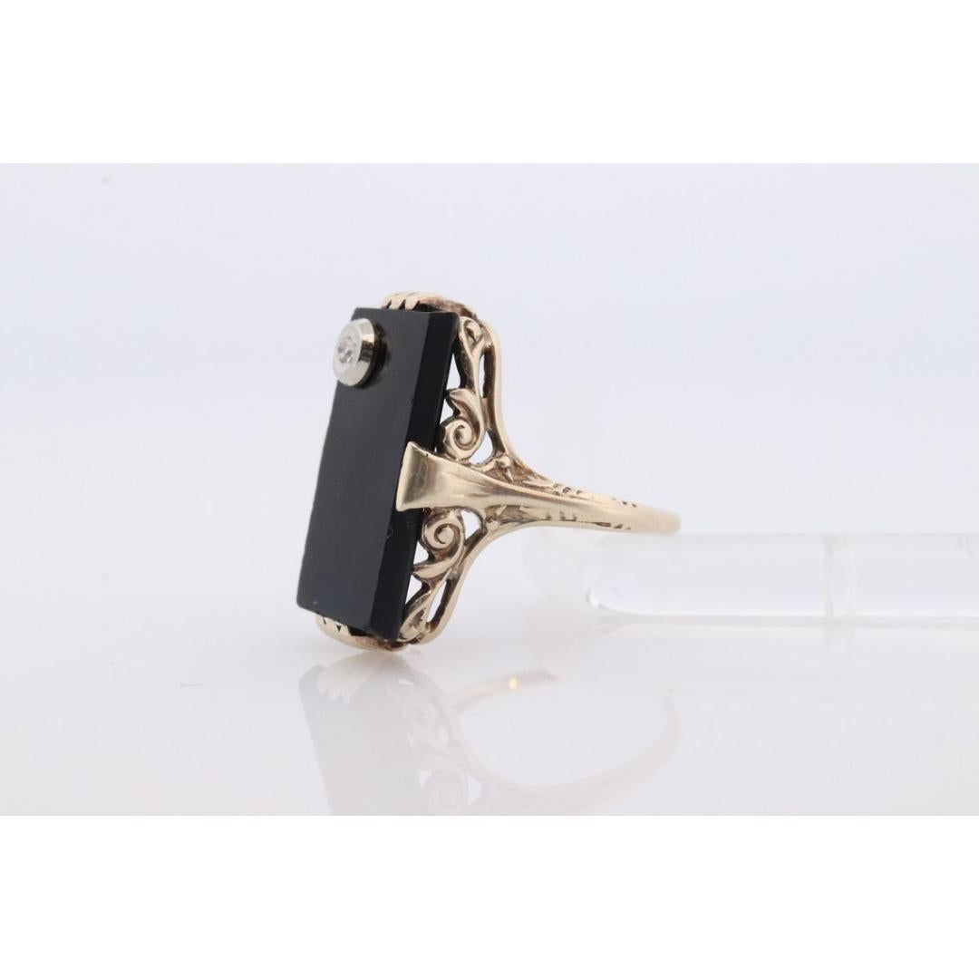 Art Deco Onyx and Diamond Ring. 14k Yellow Gold Rectangle Onyx and Diamond ring. For Sale 3