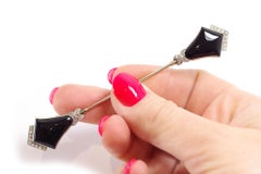Art Deco Onyx Jabot Pin in 18k White Gold and Platinum, Art Deco
