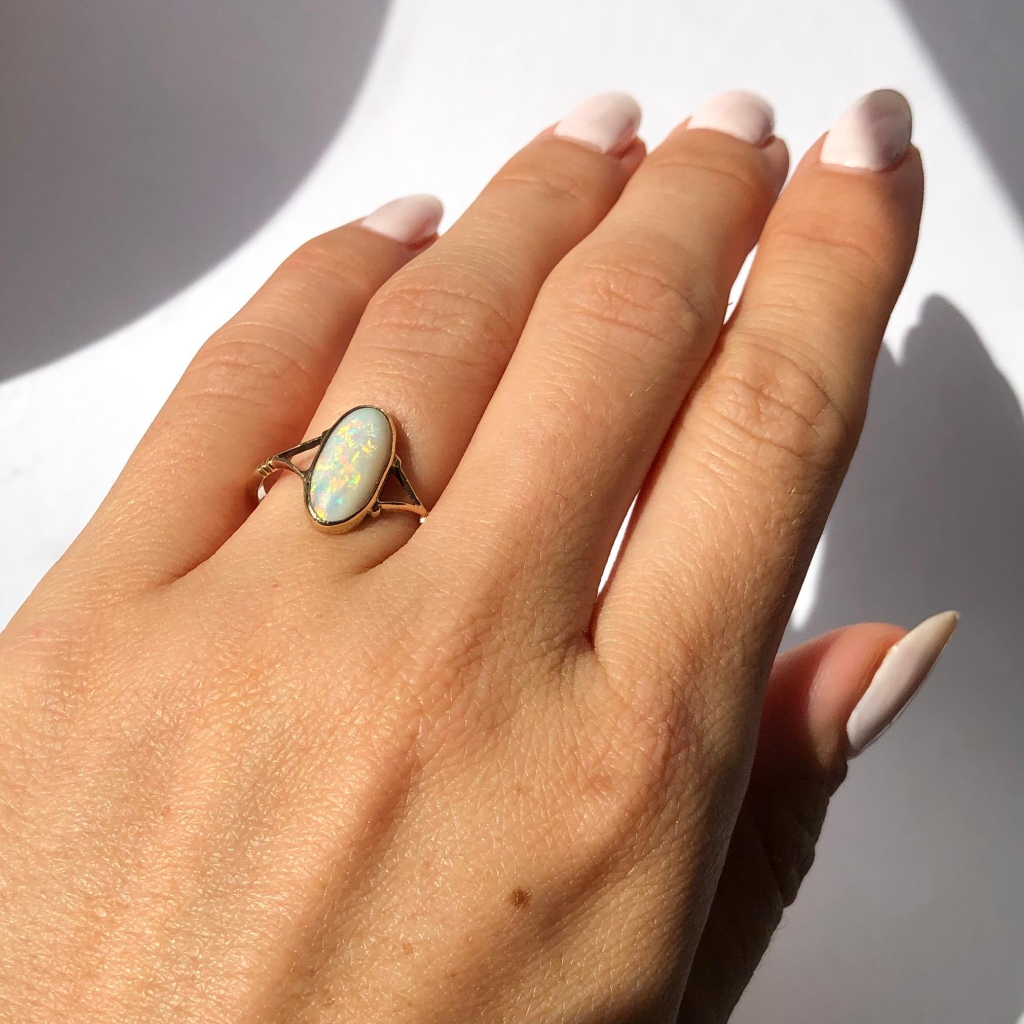 Women's or Men's Art Deco Opal and 9 Carat Gold Ring