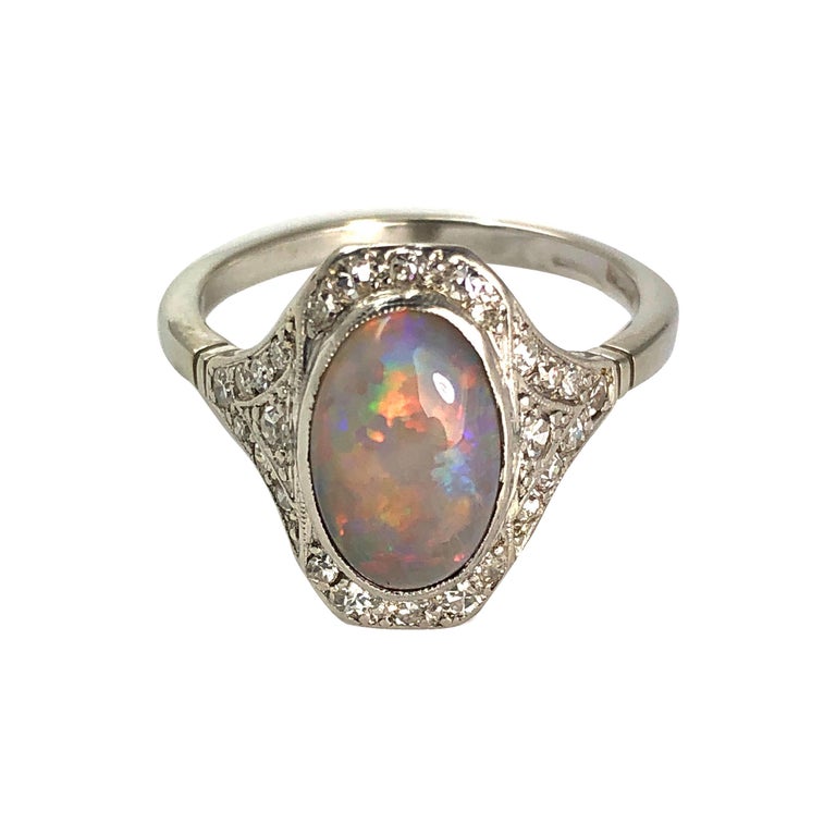 Art Deco Opal and Diamond 18 Carat White Gold and Platinum Ring at 1stDibs