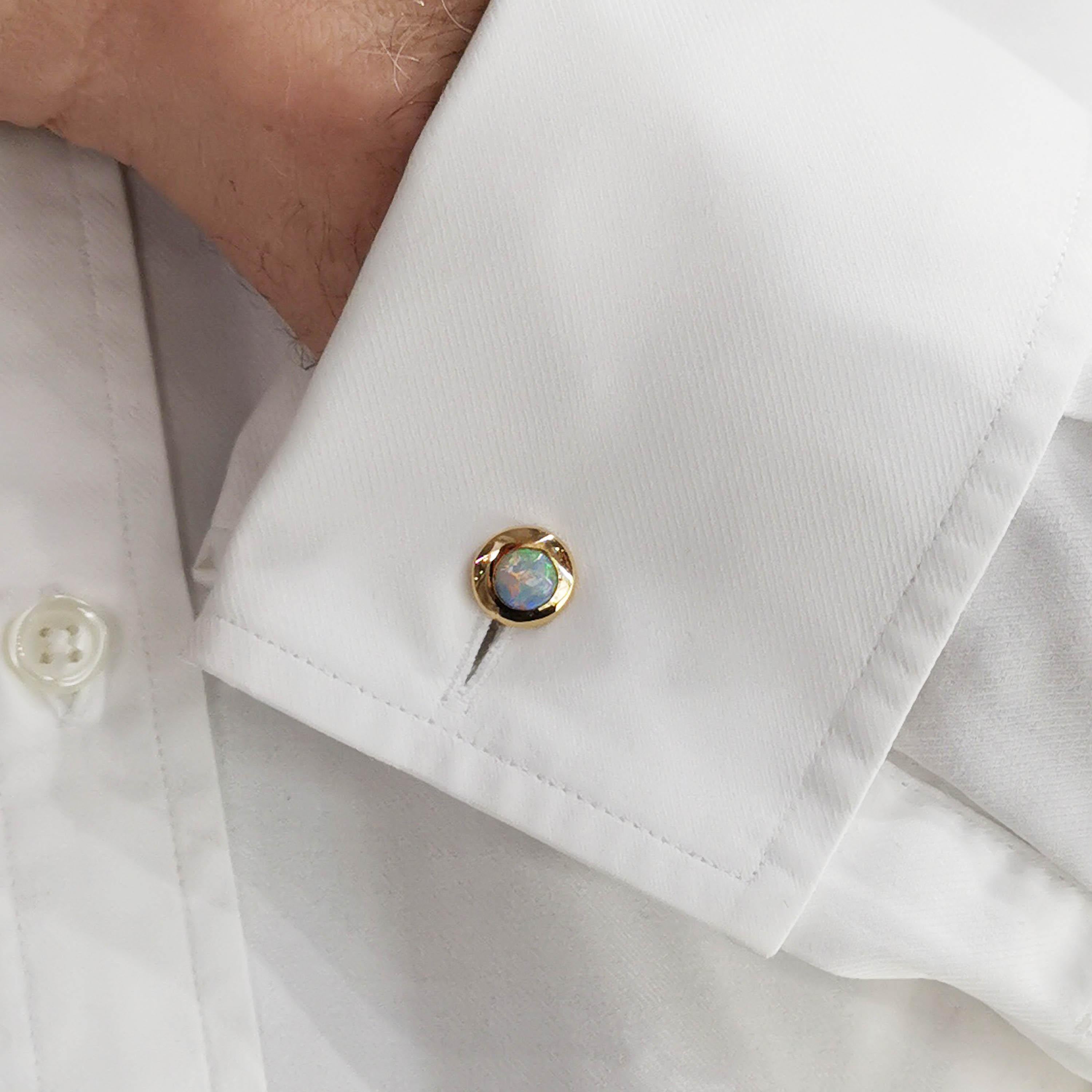 Art Deco Opal and Gold Cufflinks, Circa 1930 In Good Condition In London, GB
