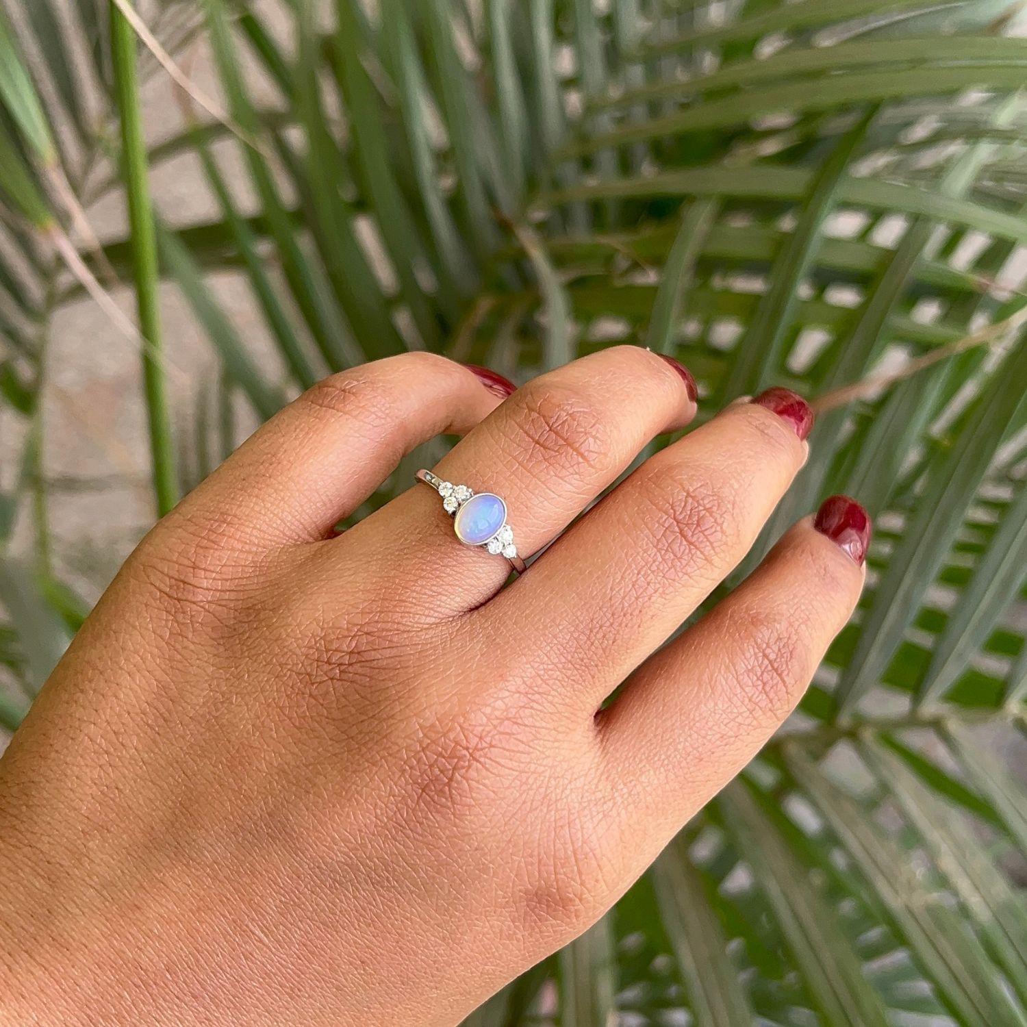 For Sale:  Art Deco Style Opal & CZ Womens Wear Promise Ring for Her in 925 Sterling Silver 2