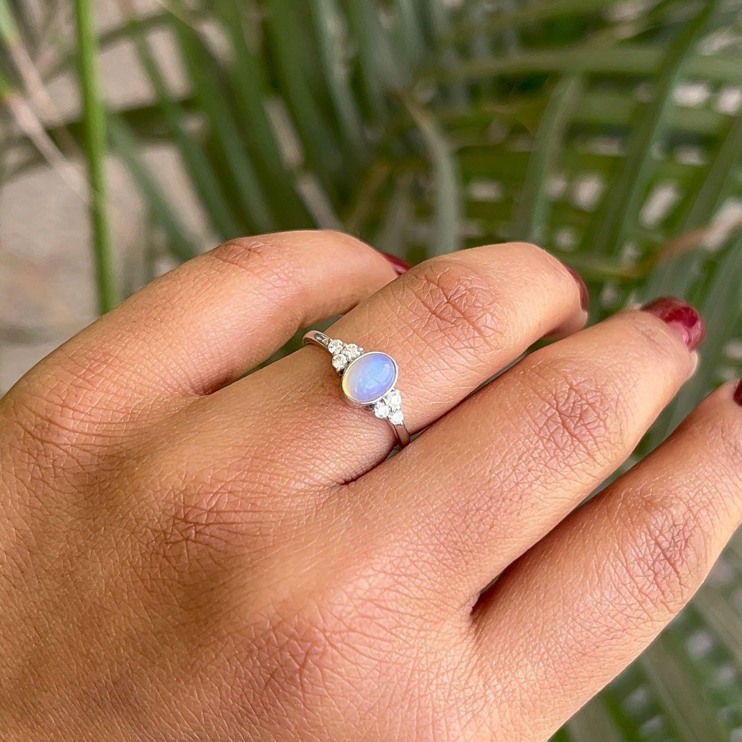 For Sale:  Art Deco Style Opal & CZ Womens Wear Promise Ring for Her in 925 Sterling Silver 6