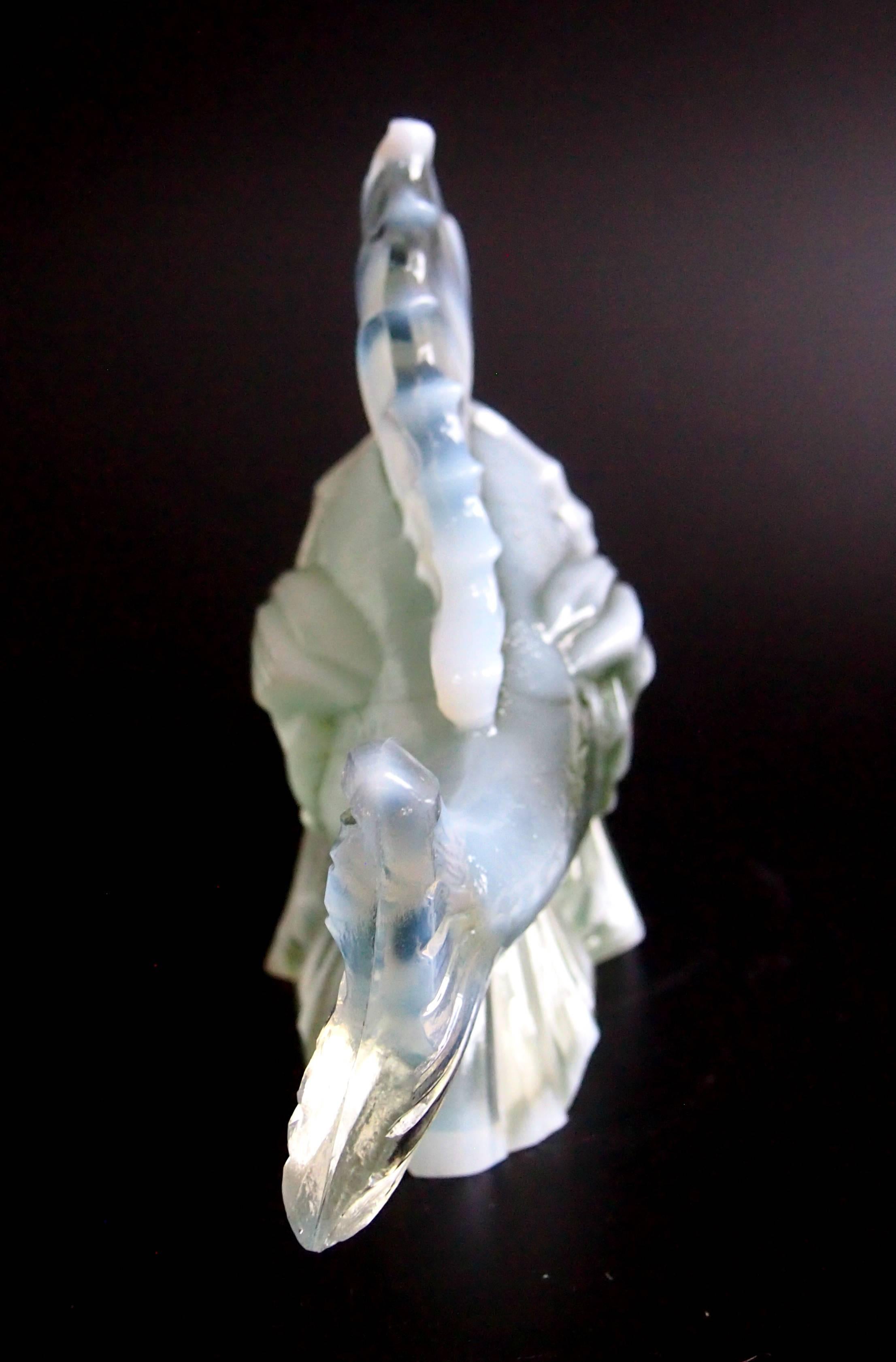 French Art Deco Opal Green Glass Fish Statue by CLA In Good Condition For Sale In London, GB