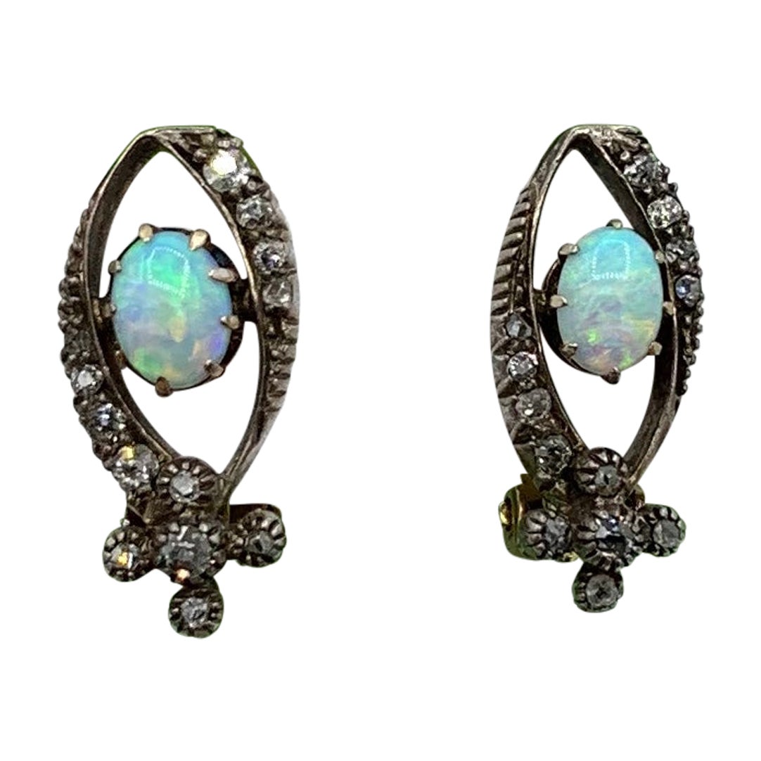Boucles d'oreilles Art déco anciennes en or 14 carats avec opale et diamants taille rose
