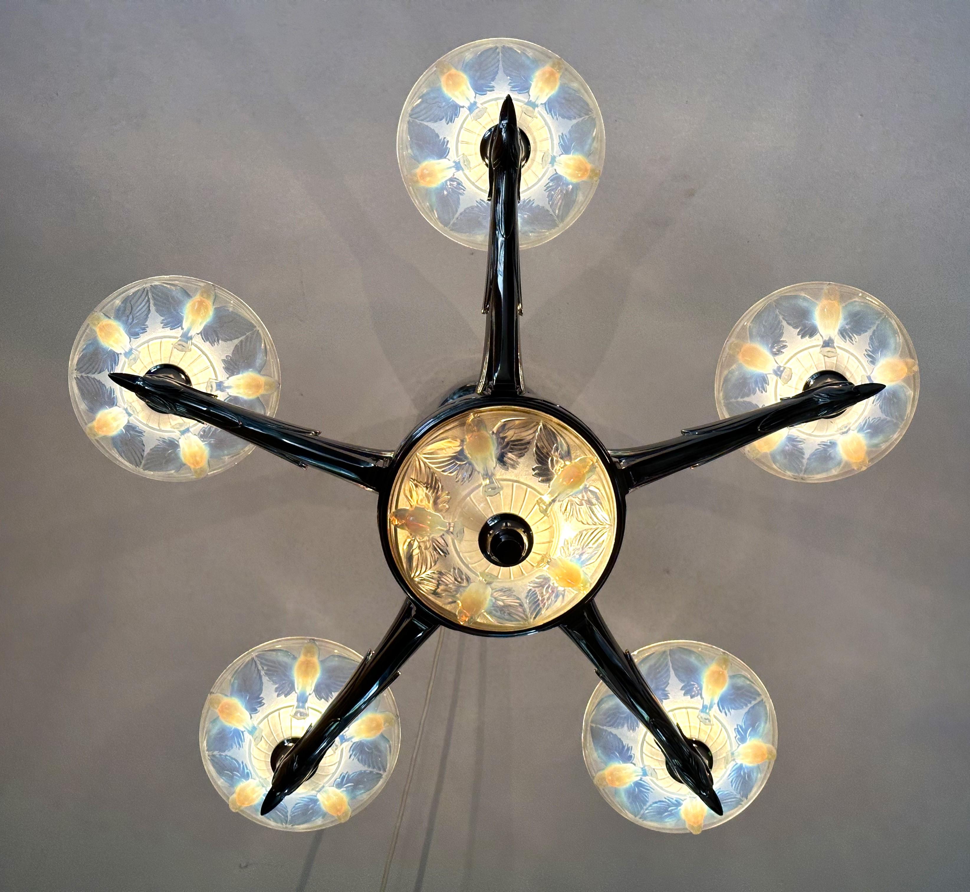 Art Deco Opalescent Chandelier by Boris Lacroix, France 1935 For Sale 4