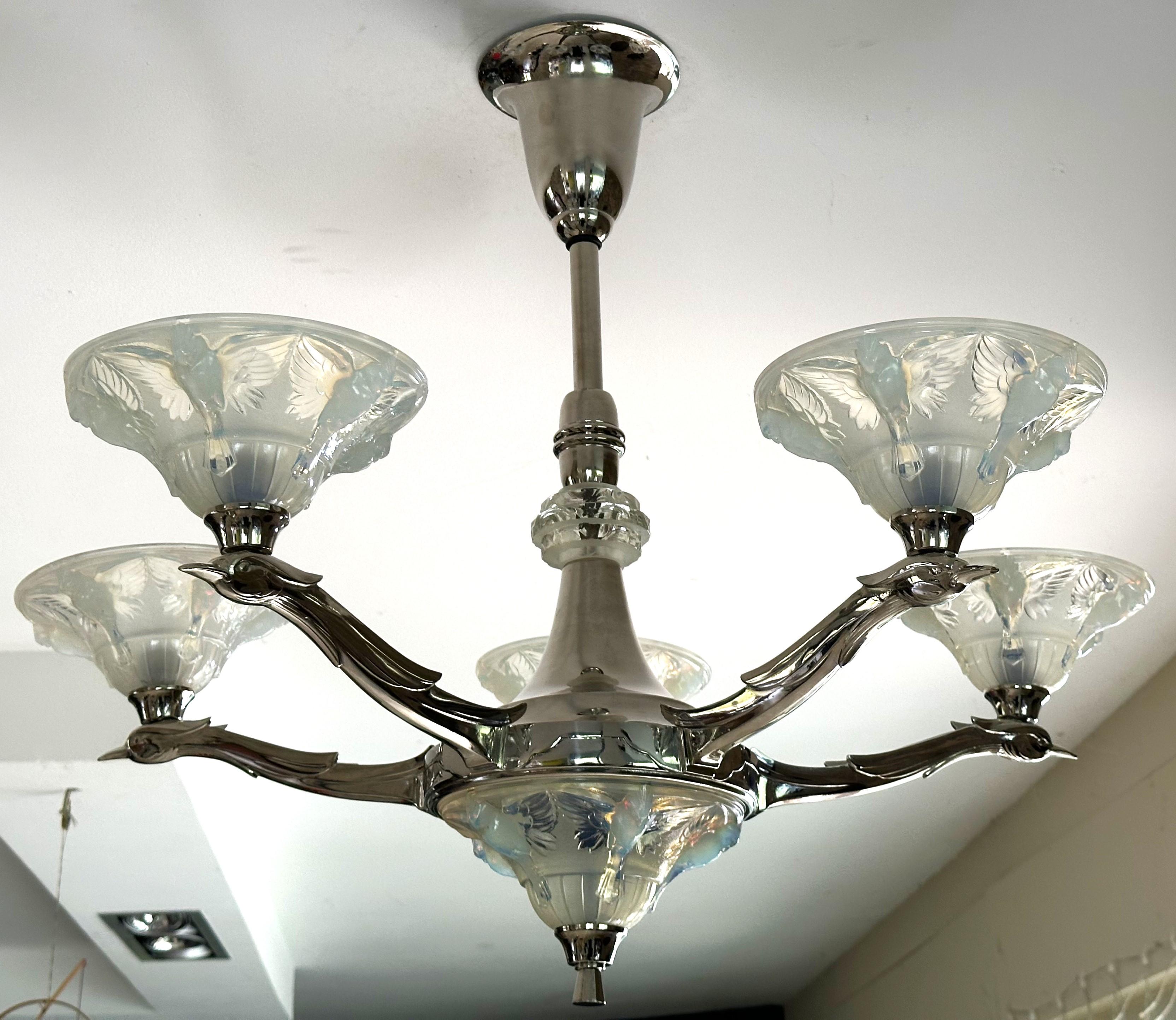Art Deco Opalescent Chandelier by Boris Lacroix, France 1935 For Sale 12