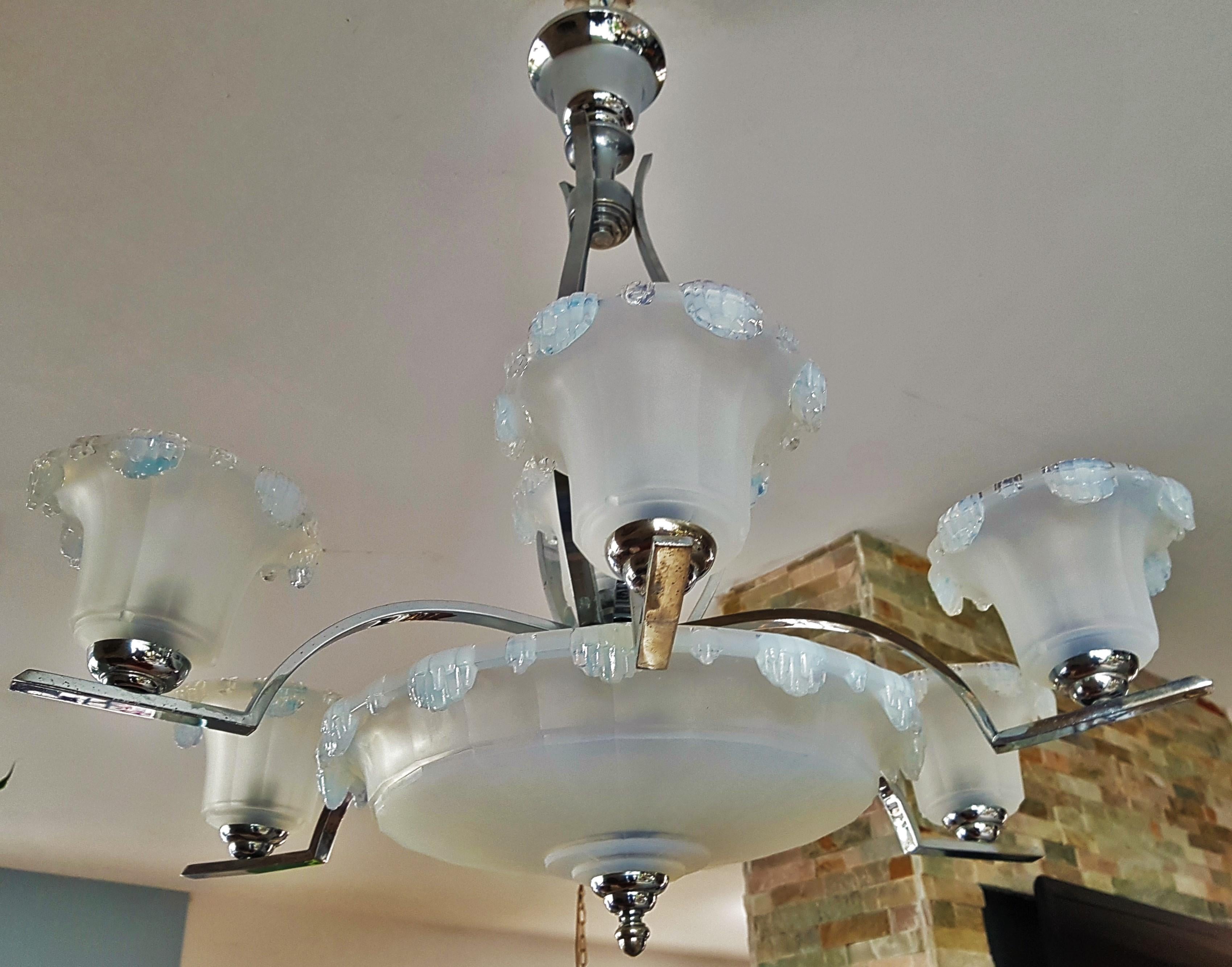 Art Deco Opalescent Glass and Chrome Chandelier by Ezan & Petitot, France 1930s For Sale 3