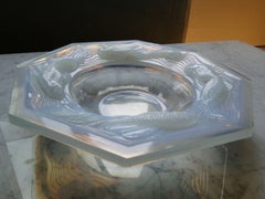 Art Deco Opalescent Glass Center Bowl Fish Motif Etling, Paris, France, 1930