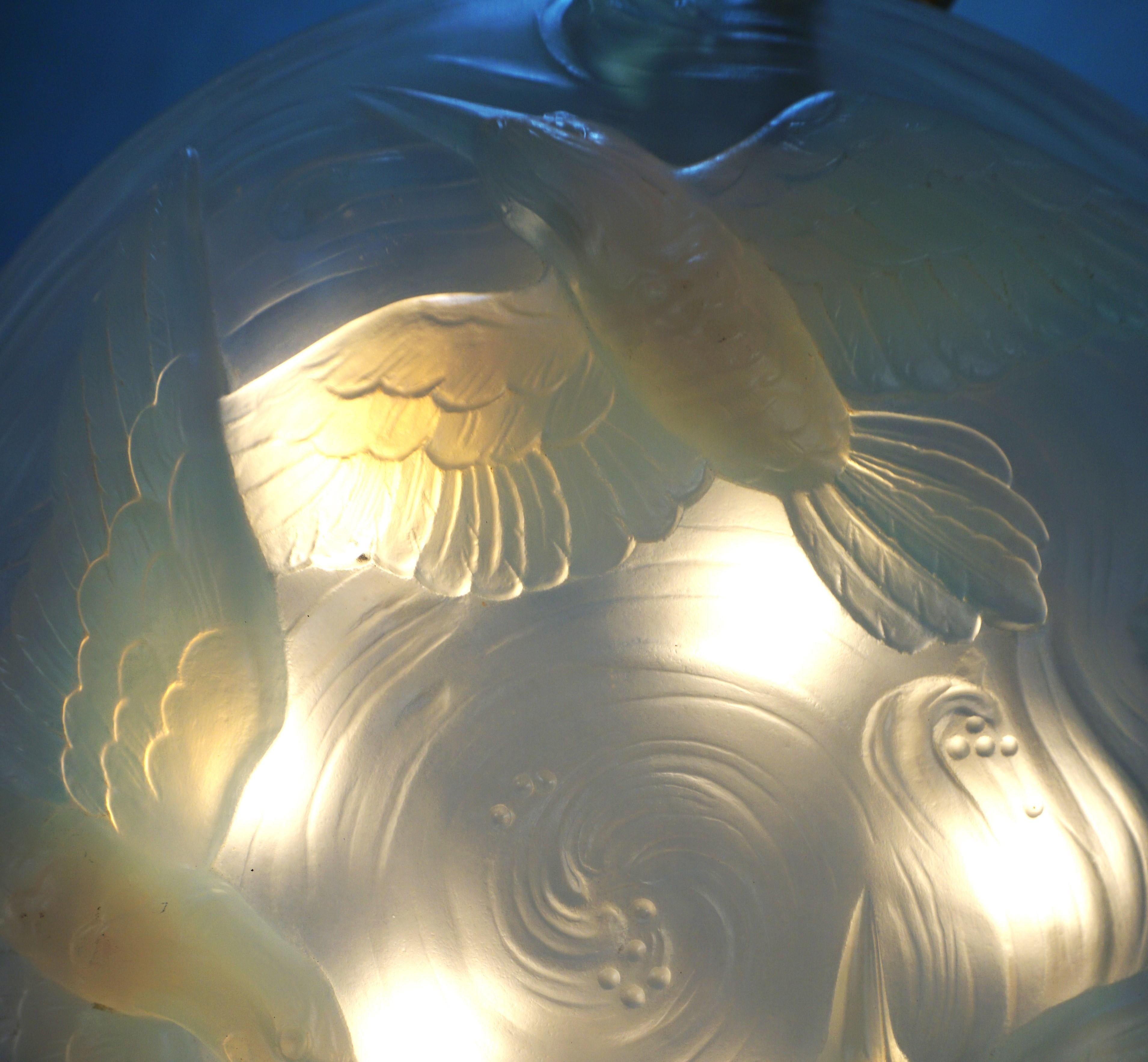 Art Deco Opalescent Glass Kingfisher Birds Chandelier  #2 In Good Condition For Sale In Fairfax, VA