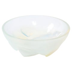 Art Deco Opalescent Glass Shell Bowl Signed Sabino