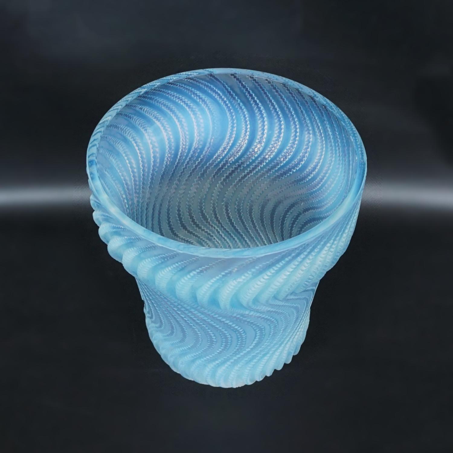 French Art Deco Opalescent Glass Vase 'Actinia' by René Lalique