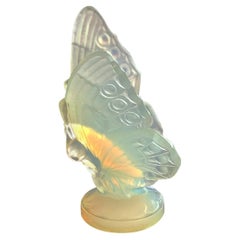 Art Deco Opalescent Sabino Art Glass Figurine of a Butterfly with Open Wings