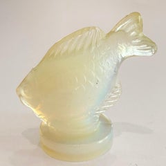 Art Deco Opalescent Sabino Art Glass Figurine of a Fish